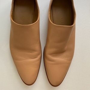 Everlane Modern Babo in Tan